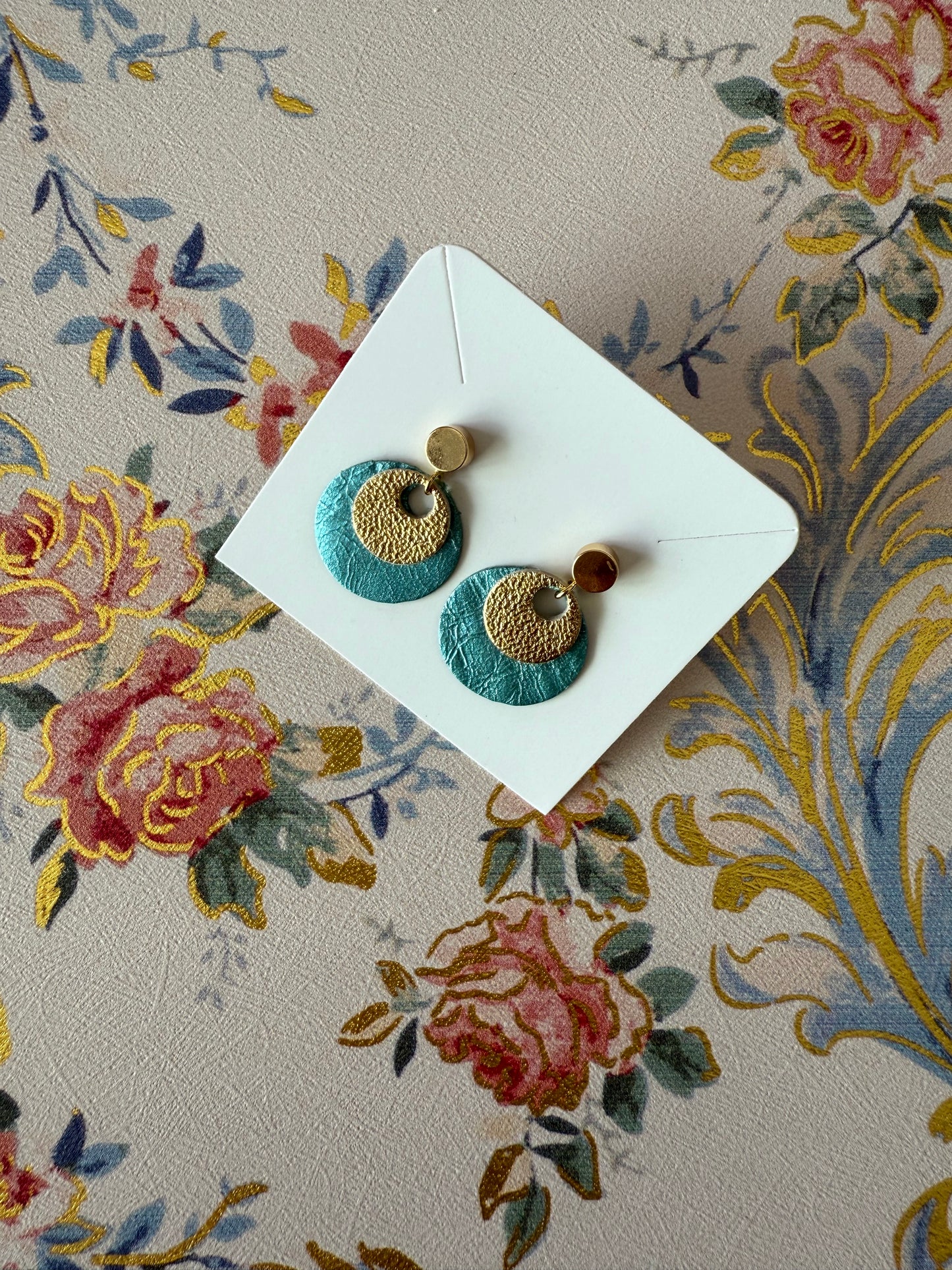 Turquoise and Gold studded Earrings