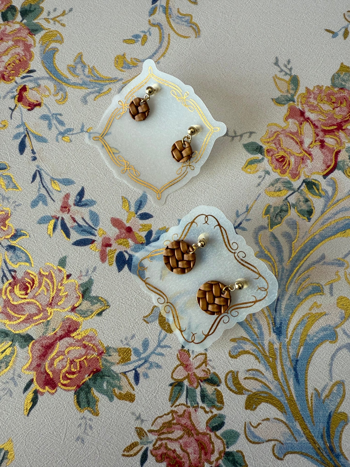 Small Cork Earrings Gold stud