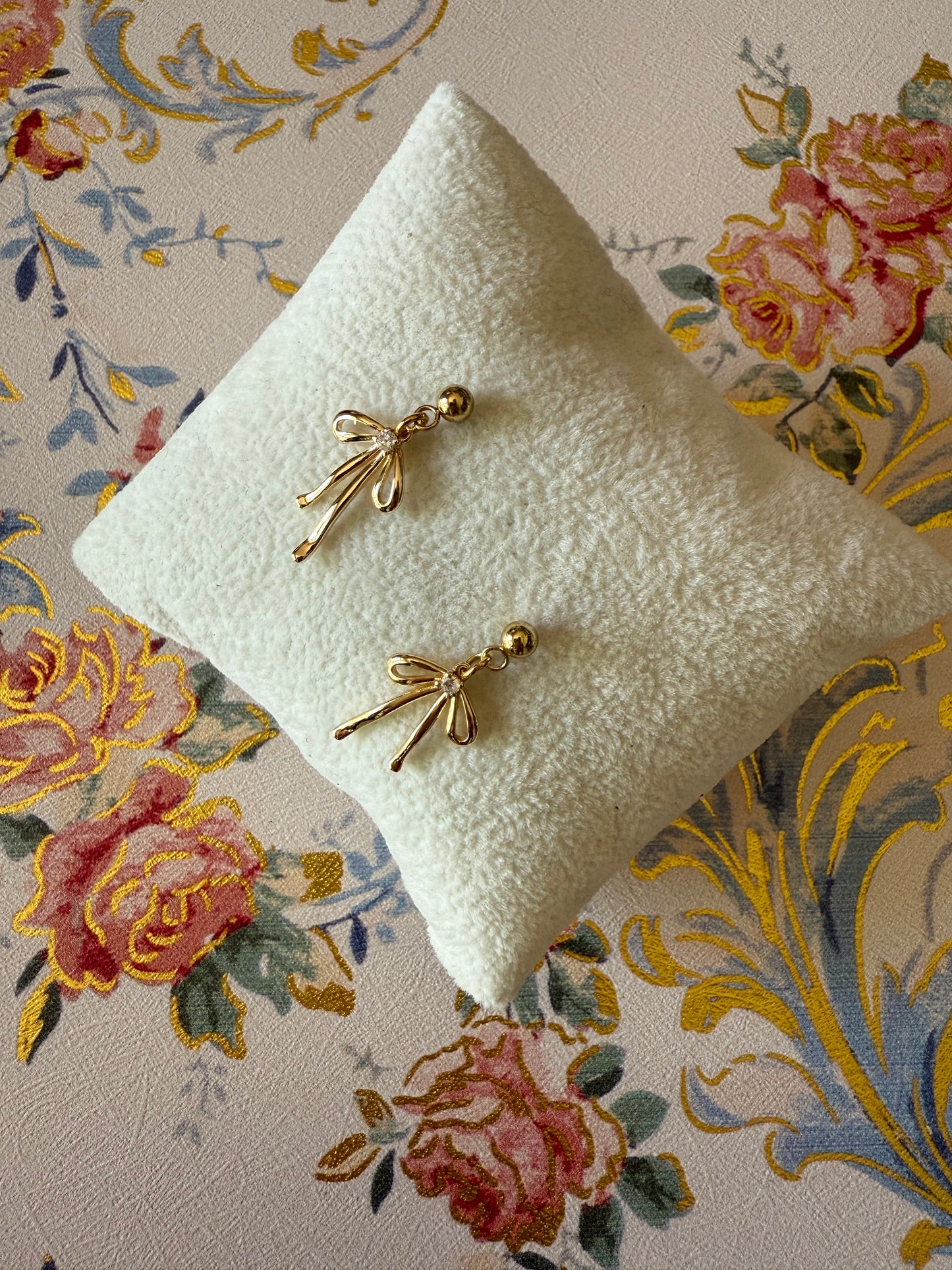 Gold Bow Earrings