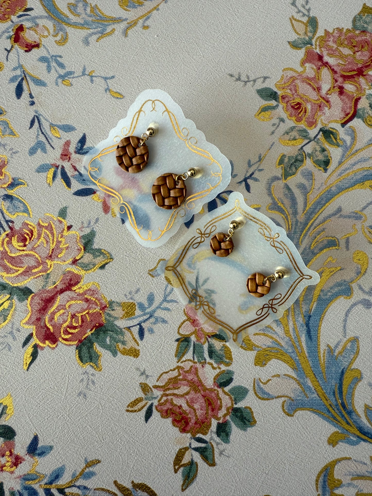 Small Cork Earrings Gold stud